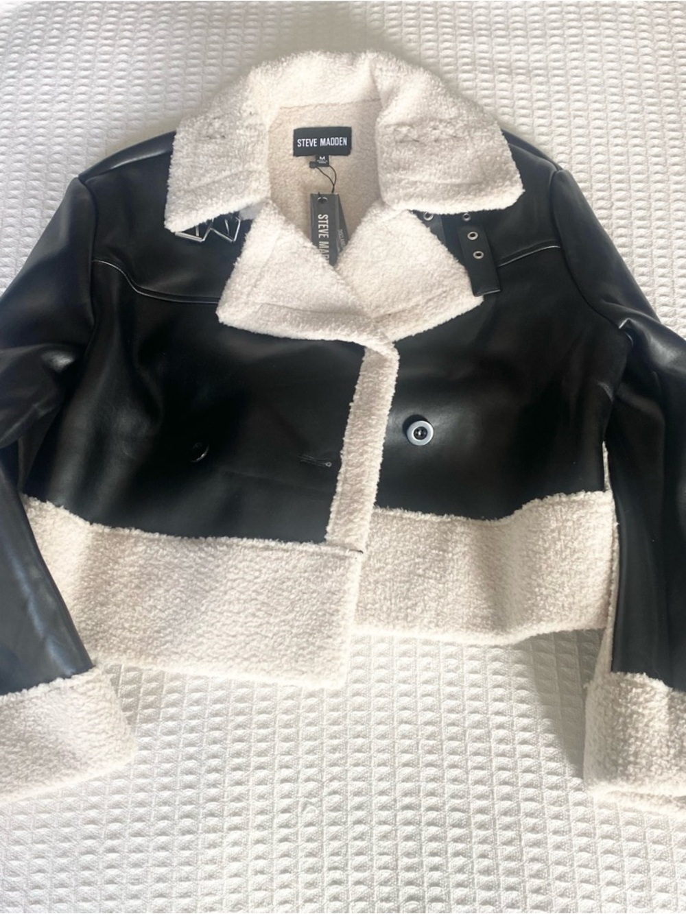 Steve Madden Athen Black and Cream Faux Leather Sherpa Cropped Jacket Medium NWT